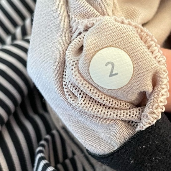 Lululemon Happy Strappy Tank, Mini Pop Stripe Black Mink Berry, Size 2 - Picture 14 of 14